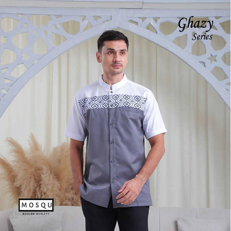 Product image MOSQU MOSLEM QUALITY - Baju Koko Pria Dewasa Lengan Pendek Model Ghazy S Putih-Abu