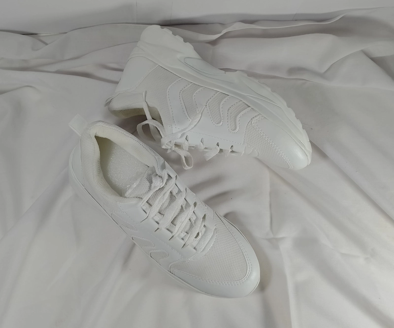 Product image LUXIA - Sepatu Kets Sneakers Sport Wanita New Trendy 2022 LC-001 36 PUTIH