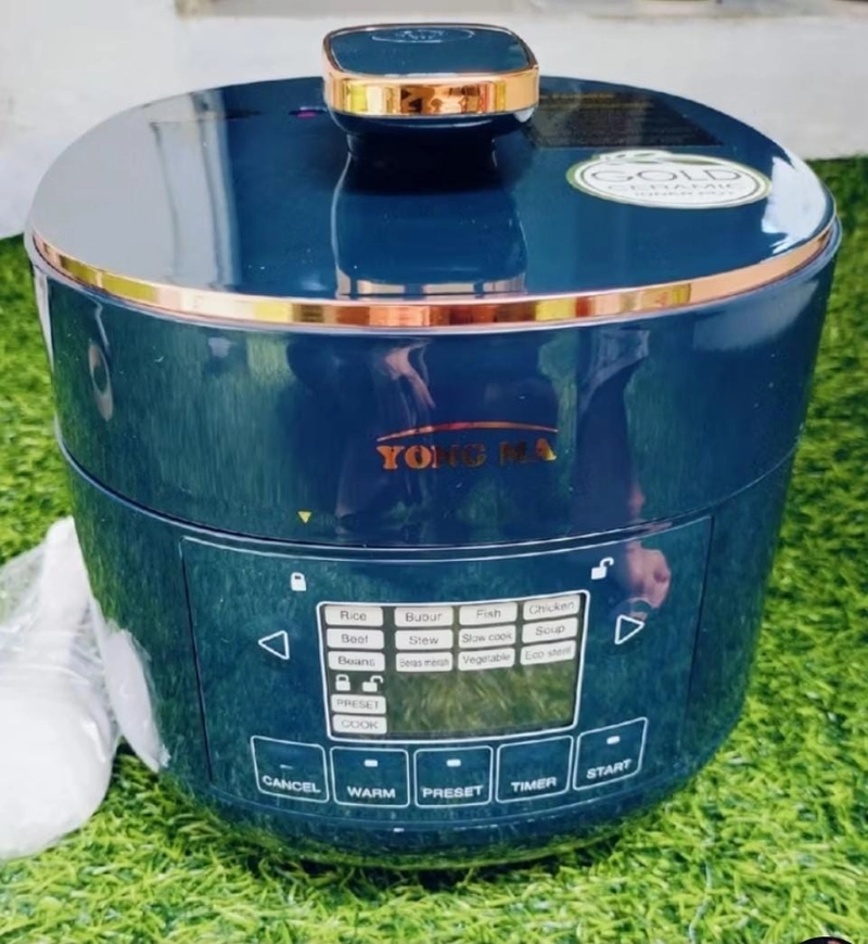 Product image Rizki Electronics - YONG MA Rice Cooker Pressure Cooker SMP 7015 0,8 L/jawa merah/biru