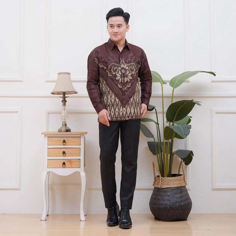 Product image Kois Batik - Batik Coupel pria dan wanita gamis kemeja dapat dibeli terpisah motif wajik mahogany M Kemeja wajik mahogan