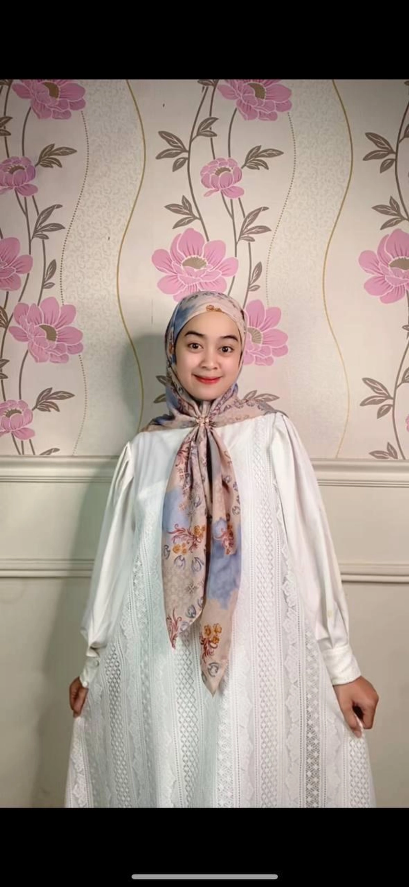 Product image Milyarda Hijab - Segitiga Inner Motif Carissa Allsize Blush Pink
