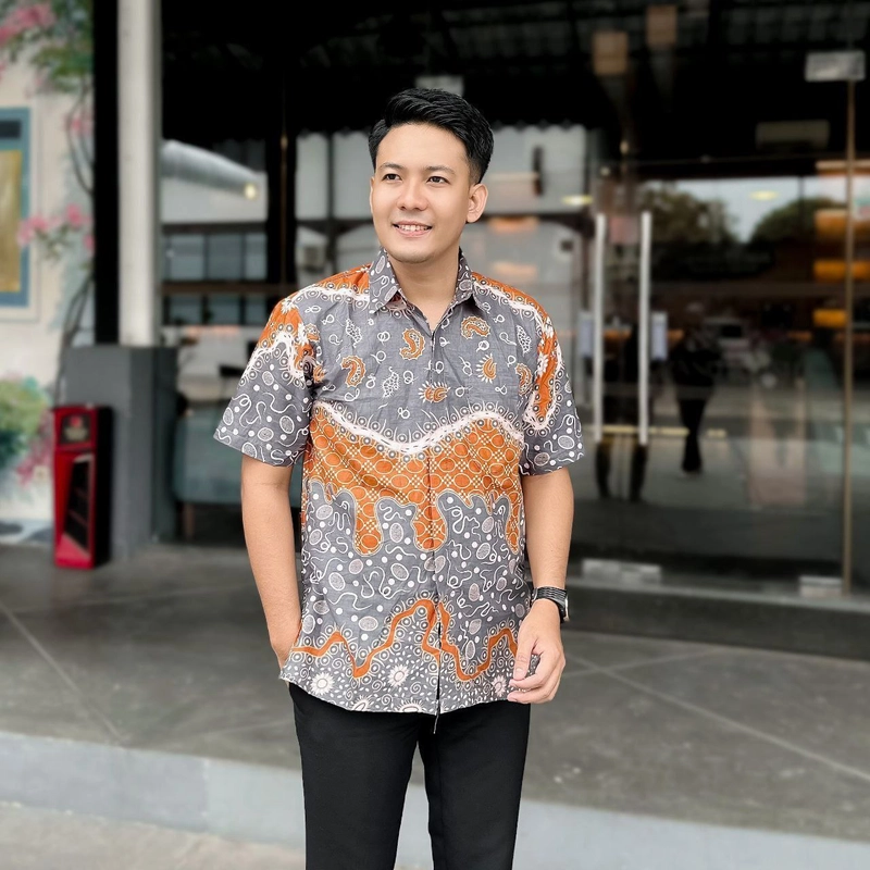 Product image Batik Alfin - Kemejan Batik pria dewasa Lengan pendek motif bala bala modern terbaru bagus banget M Hem bala bala oren