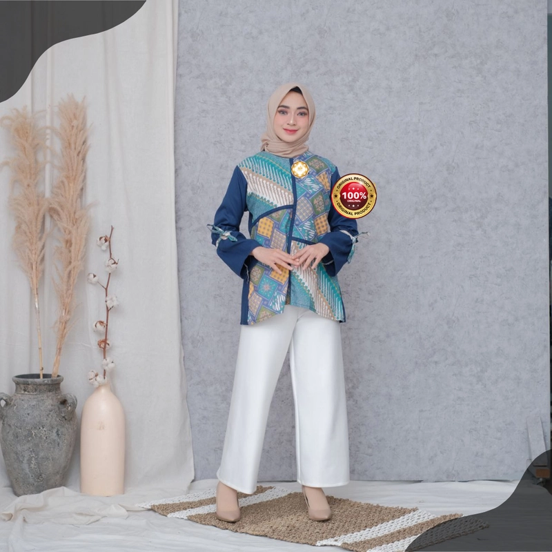 Product image Batik Safeya Blouse Best Seller Original M Safeeya