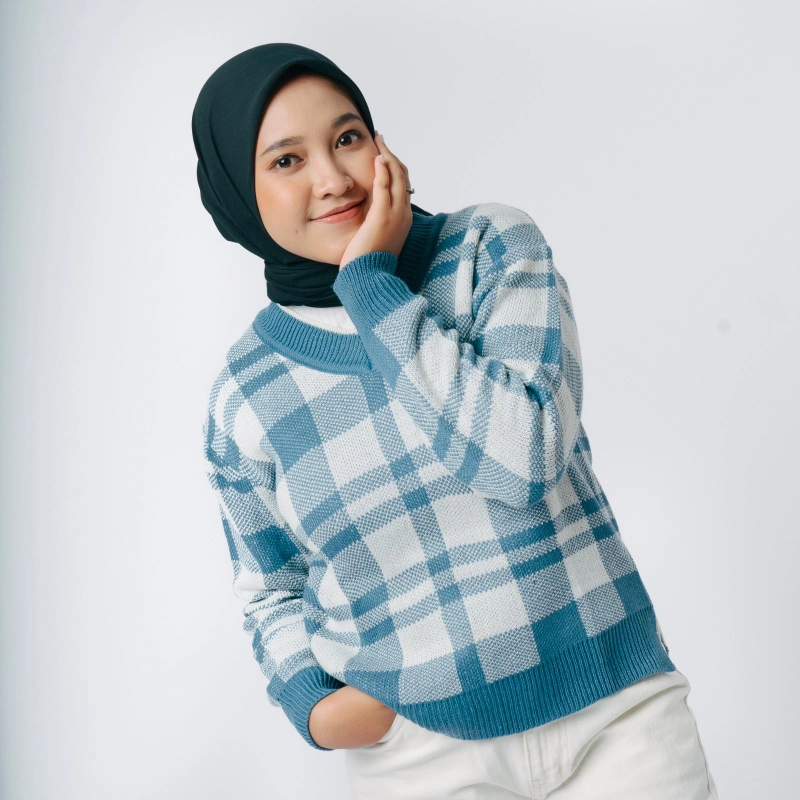 Product image MKY Clothing - [Paket Usaha 12pcs] MKY Clothing - BLUS RAJUT KOTAK-KOTAK V NECK LENGAN PANJANG HITAM ONE SIZE