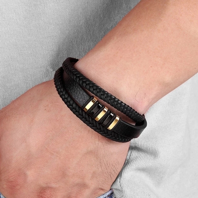 Product image GAWUNG - Gelang Kulit Pria Black Gold Stainless Steel Aksesoris Fashion Premium Quality - GGKSBG dewasa M
