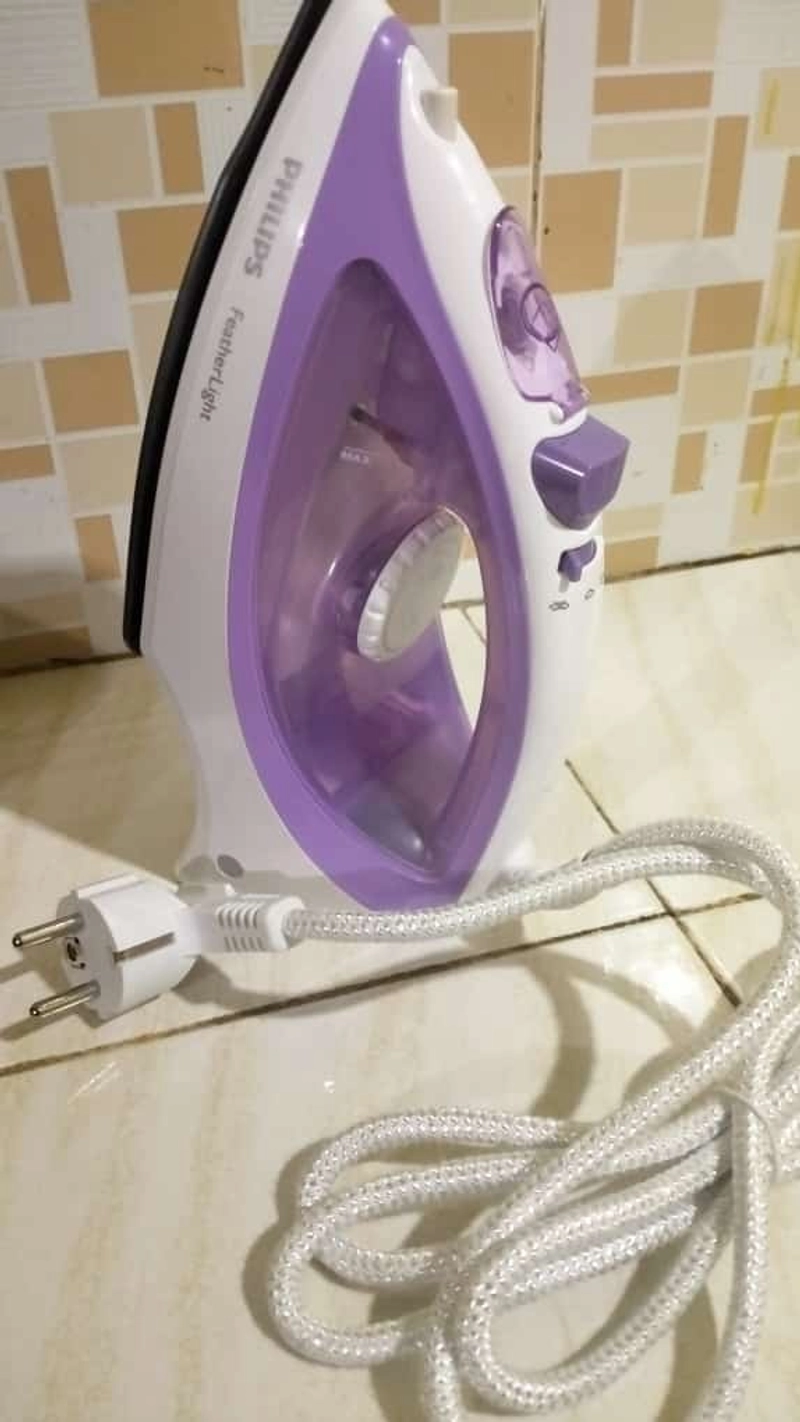 Product image Rizki Electronics - SETRIKA PHILIPS GC 1418/ SETRIKA UAP PHILIPS setrika uap ungu