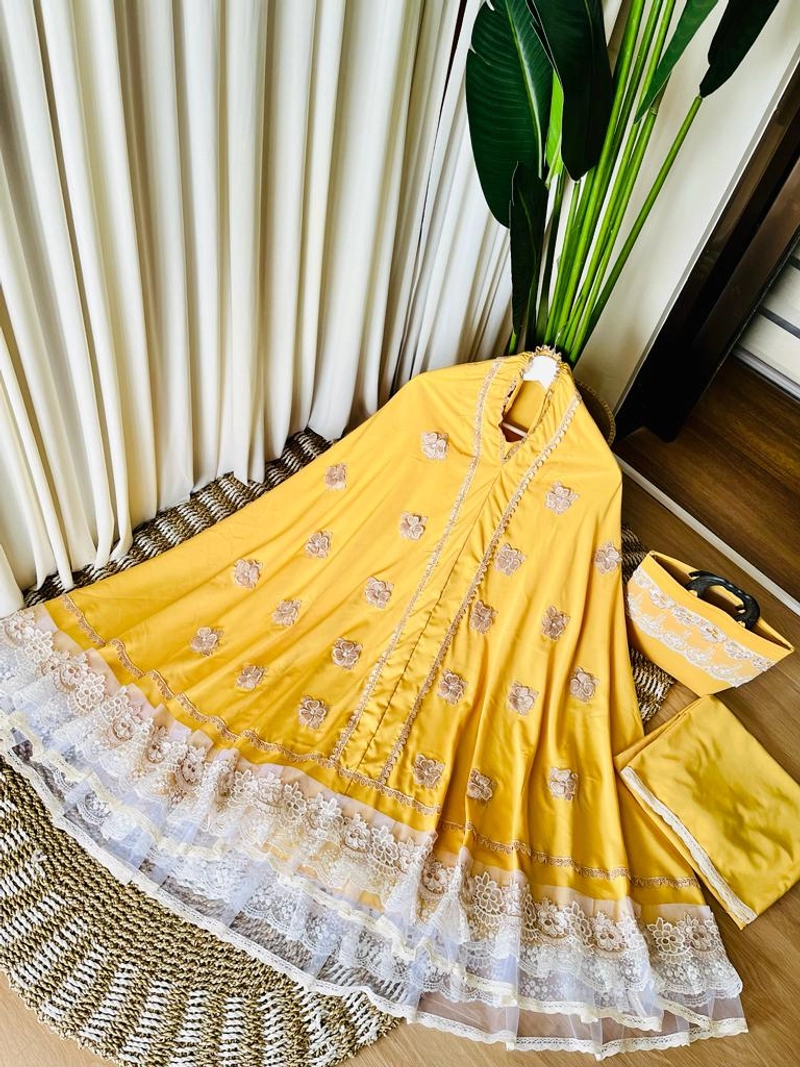 Product image SRIAYU COLLECTION - MUKENA QINARA QUEN ALL SIZE MUSTARD