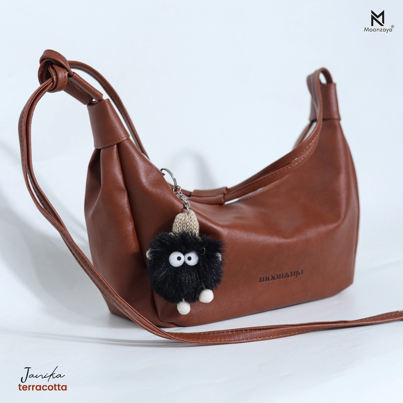 Product image Moonzaya - JANIKA BAG BY MOONZAYA FREE GANTUNGAN KUNCI [TANPA BOX] JANIKA TERRACOTTA