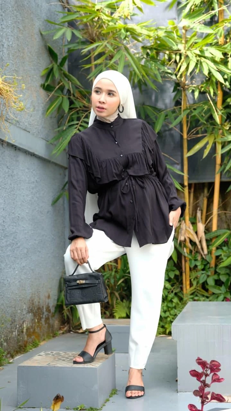 Product image Halika - Atasan Wanita Alphecca All Size Black