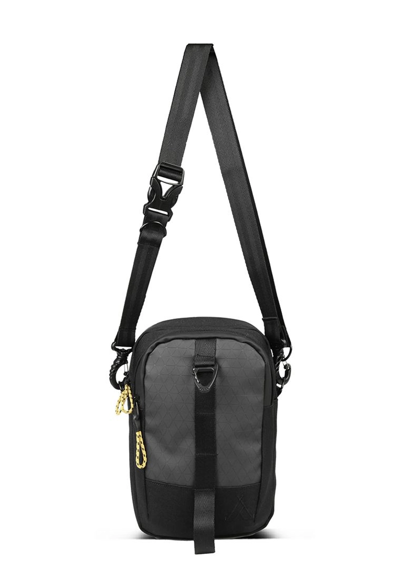 Product image Atva Bags - Tas Slingbag New Fit Series 20x12x14 cm Dynamic Black