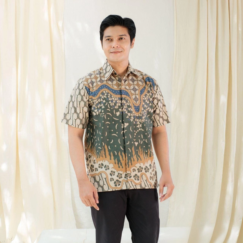 Product image Kois Batik - Atasan Batik Coupel Blouse Wnita Dan Hem Pria Baru Motif Kejora hijau M Hem Kejora hijau