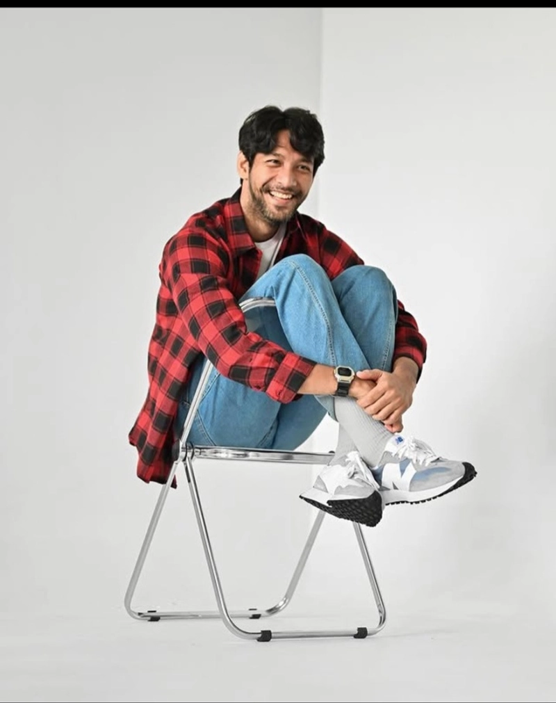 Product image MR DEE - NEW PRODUCT kemeja flannel pria Red Black M RB