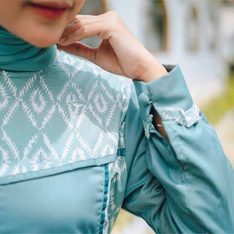 Product image COLLECTION SARJANA - GAMIS MOTIF BATIK - COUPLE GAMIS ALMAS - ORIGINAL - BATIK KATUN PRIMA SANFORIS KEMEJA M ALMAS