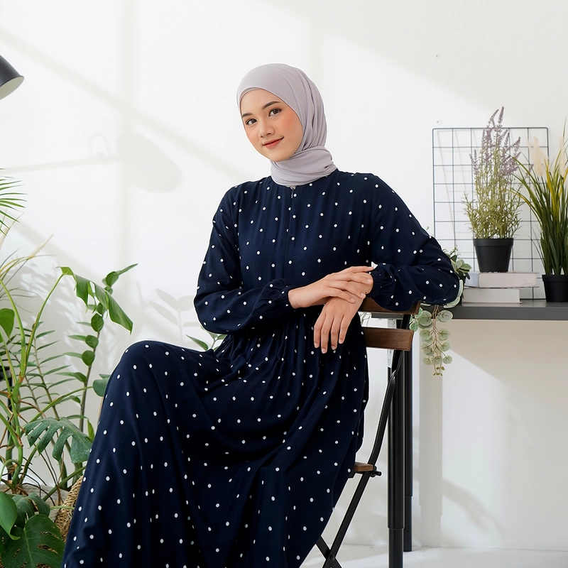 Product image Lusianasae - Yasmin dress Syari Muslimah warna NAVY bahan Rayon Viscose Premium Busui Friendly S NAVY