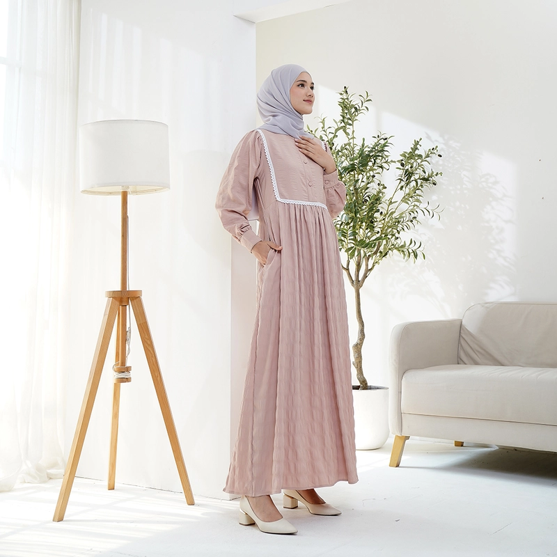 Product image Lusianasae - Lusianasae - Cotton Basic Dress Cream Muslimah Crinkle Soft Premium S CREAM