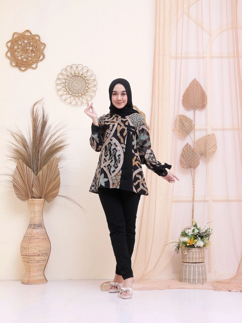 Product image Batik Alfin - Baju batik Atasan blouse Aqella terbaru M Hitam
