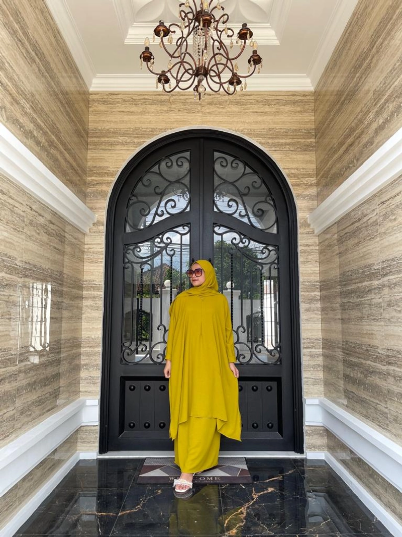 Product image ALMIRA STORE - YUMNA SET ROK / SETELAN ROK CRINKLE LD 160 Lemon