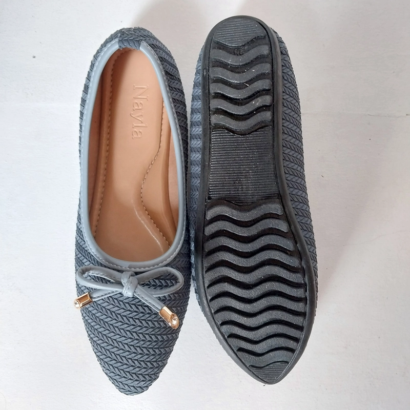 Product image Nayla - Sepatu Wanita FlatShoes Bahan Impor Size 37-40 Series Andin 37 Abu