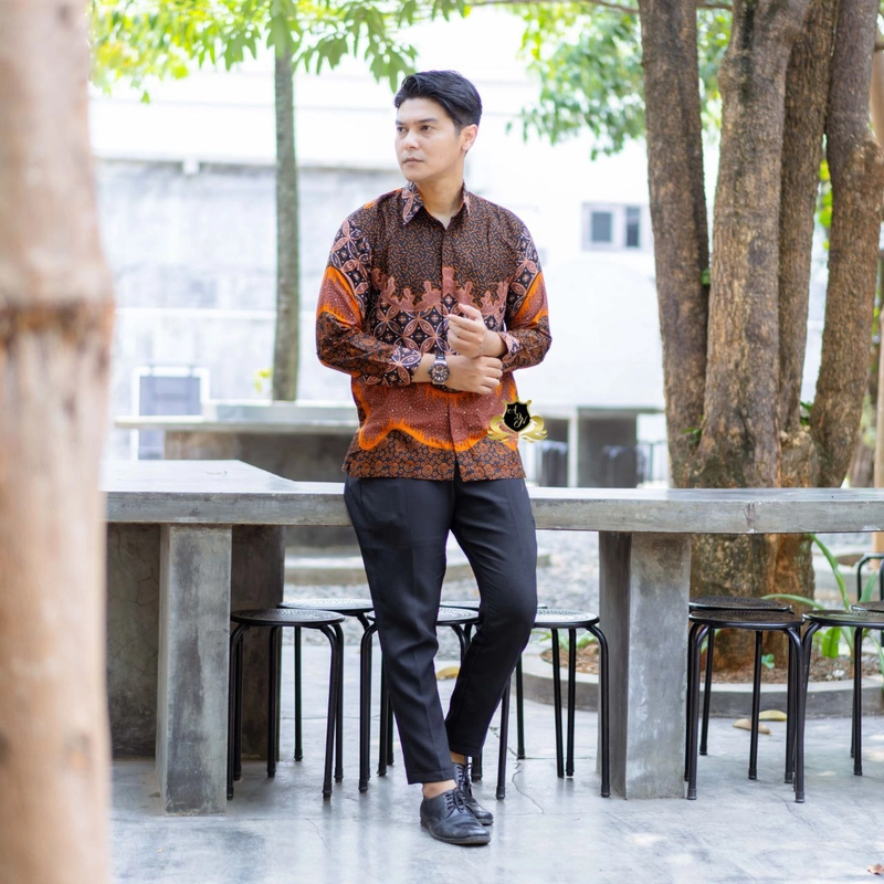 Product image Kois Batik - Batik Couplen Tunik Dan Kemeja Motif shafa orange M Kemeja shafa orange