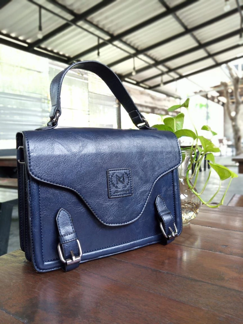 Product image Fashopid - MOONZAYA TAS SELEMPANG NINDHY BAG ALL NAVY