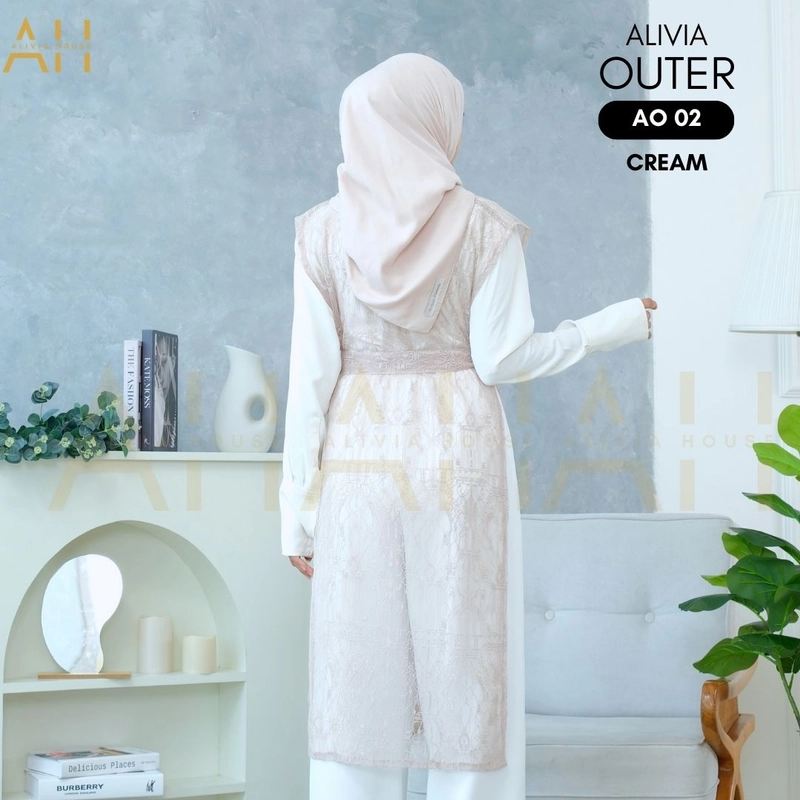 Product image Alivia House - Alivia AO 02 Outer Brukat Kondangan Kebaya Panjang kondangan kebaya pendek kondangan Alivia All Size Cream