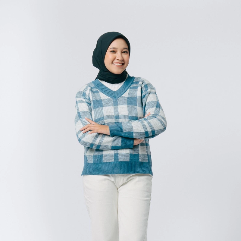 Product image MKY Clothing - [Paket Usaha 12pcs] MKY Clothing - BLUS RAJUT KOTAK-KOTAK V NECK LENGAN PANJANG HITAM ONE SIZE