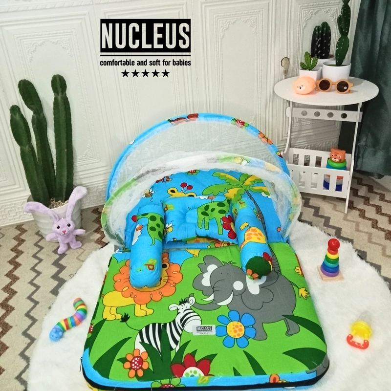 Product image Nucleus - Kasur Bayi Lipat Kelambu Set Bantal Guling Dan Tas 90 X 60 CM Animal Jungle