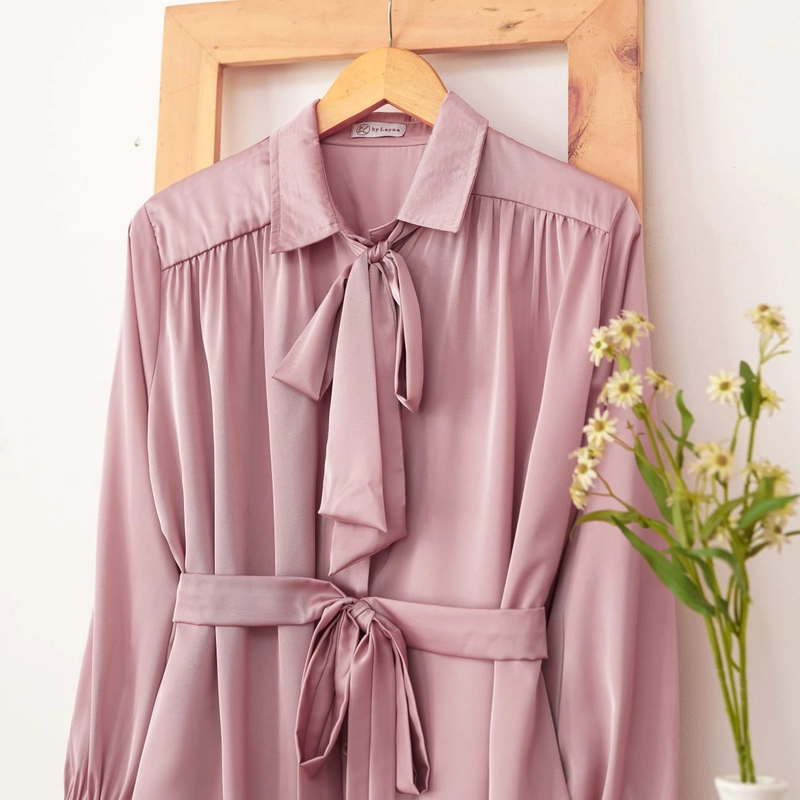 Product image byLayna Official - Baju Kemeja Wanita Polos Ghania Blouse S Dusty Pink