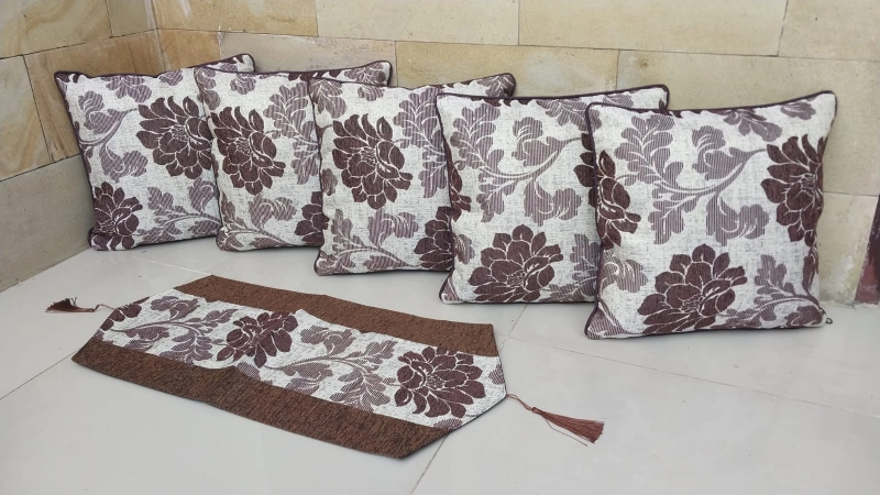 Product image Dylan 19 [TA] - Dylan 19 - Sarung Bantal Kursi 5 Set + Taplak Meja Tamu - Bunga 40x40 6