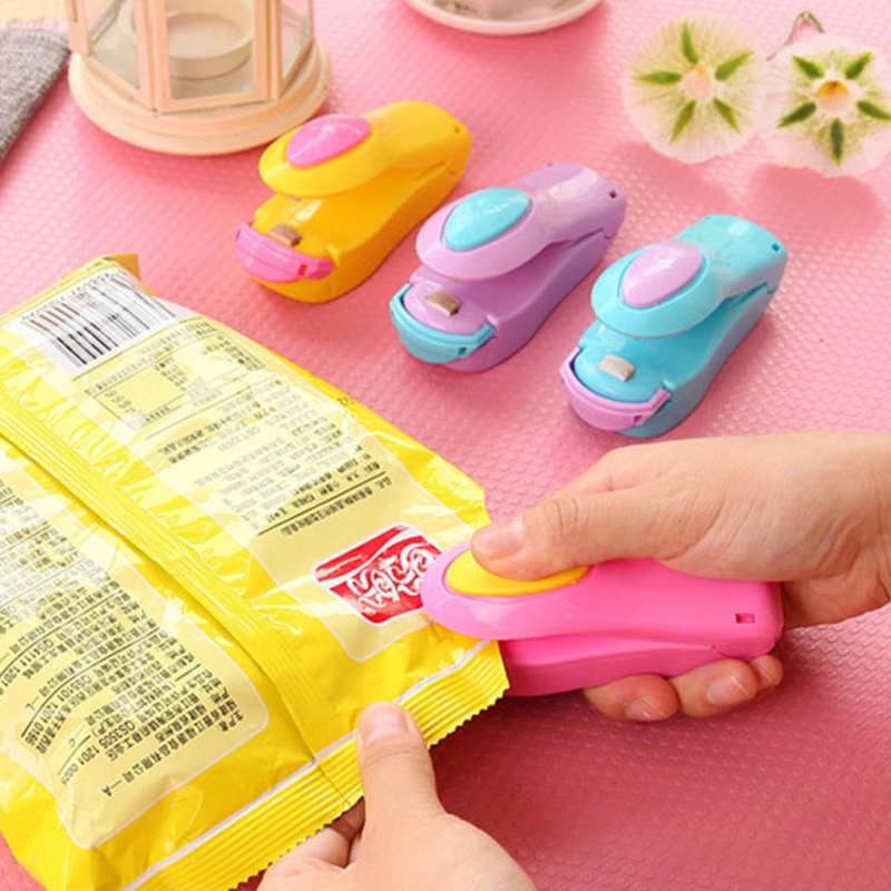 Product image Buy 1 Get 1 - Perekat Plastik Mini Portable Hand Sealer - RANDOM A154 RANDOM