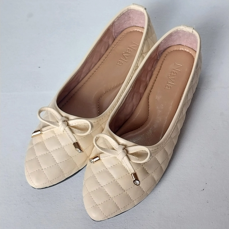 Product image Nayla - Sepatu Wanita Flatshoes Size 37-40 Series Bella 37 Cream