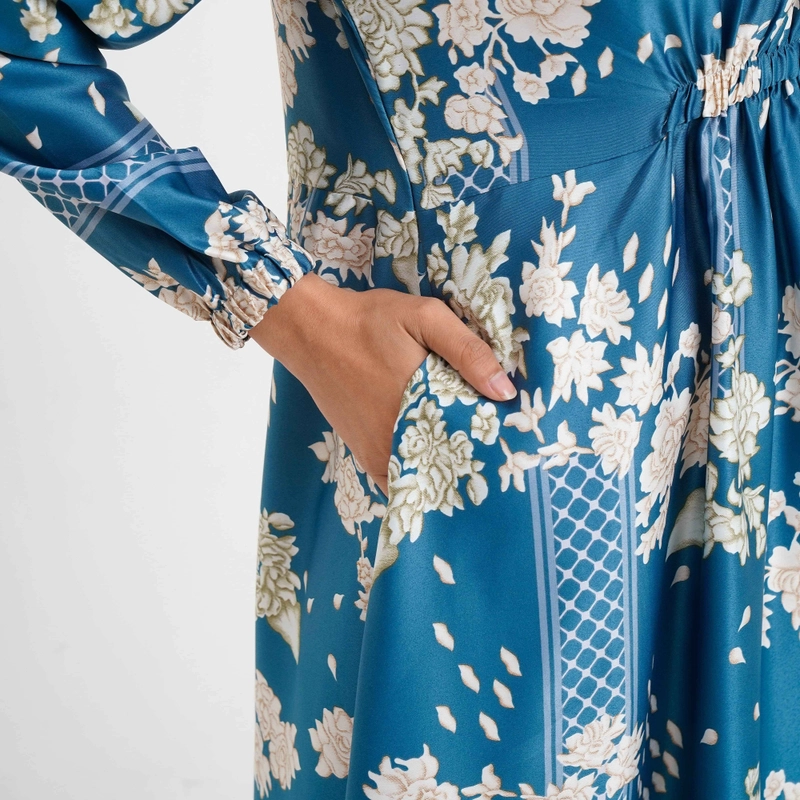 Product image Lusianasae - Lusianasae - Camellia Gamis warna Biru busui friendly bahan Silk Premium S BIRU