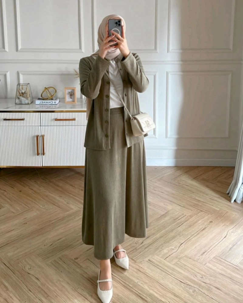 Product image Khisna collection - One set rok knit milea wanita kekinian warna cantik bestseller Allsize Grentea