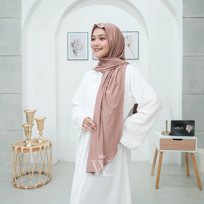 Product image Sakura Baru X Willofi - Hijab Pashmina inner Motif Alpiera Menutup Leher Oval Jersey Instan Premium All Size Deep Blush