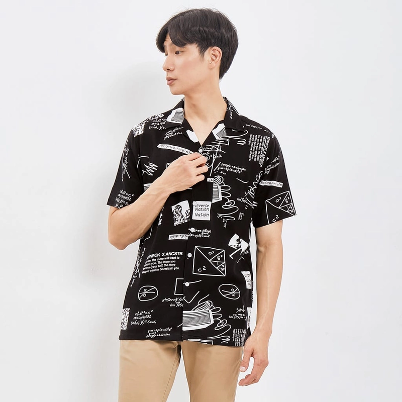 Product image [Buy 1 Get 1] MALLVOSE - KEMEJA PRIA RAYON HAWAI BAJU PANTAI PREMIUM M Z01