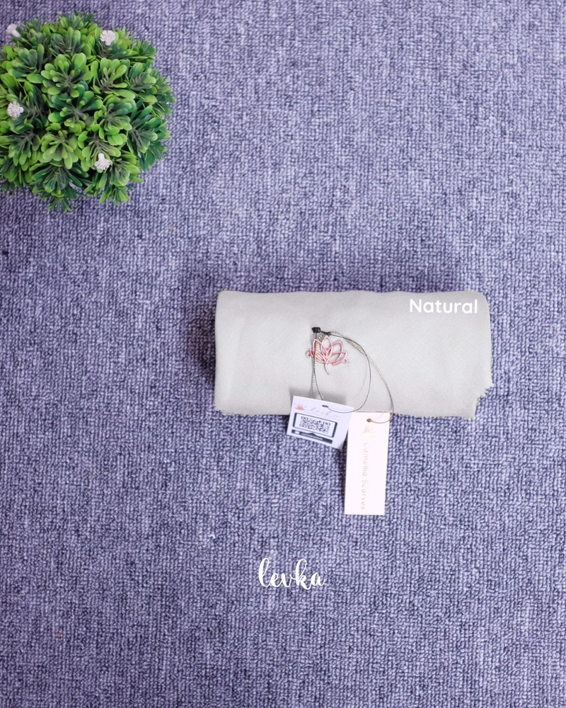 Product image Leika - VOAL SUPERFINE LEIKAHIJAB X CAMELLIA SCARVESS // VOAL PREMIUM // VOAL HIJAB SEGIEMPAT Allsize Natural