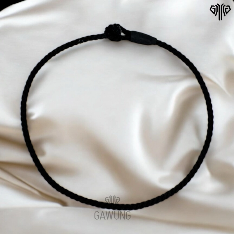 Product image GAWUNG Gelang Hitam Pria Wanita Tali Black Rope Penanda Classic Simple Minimalis GGBPEE dewasa hitam