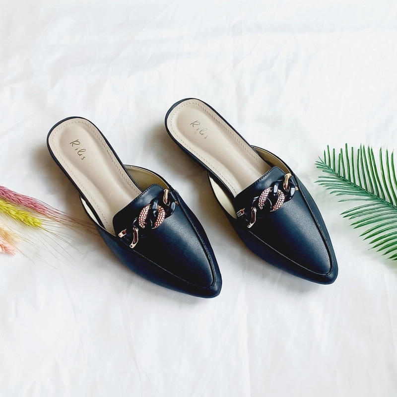 Product image Rilis - Sandal Wanita Elma Bapau (Rilis 26) 36 Hitam
