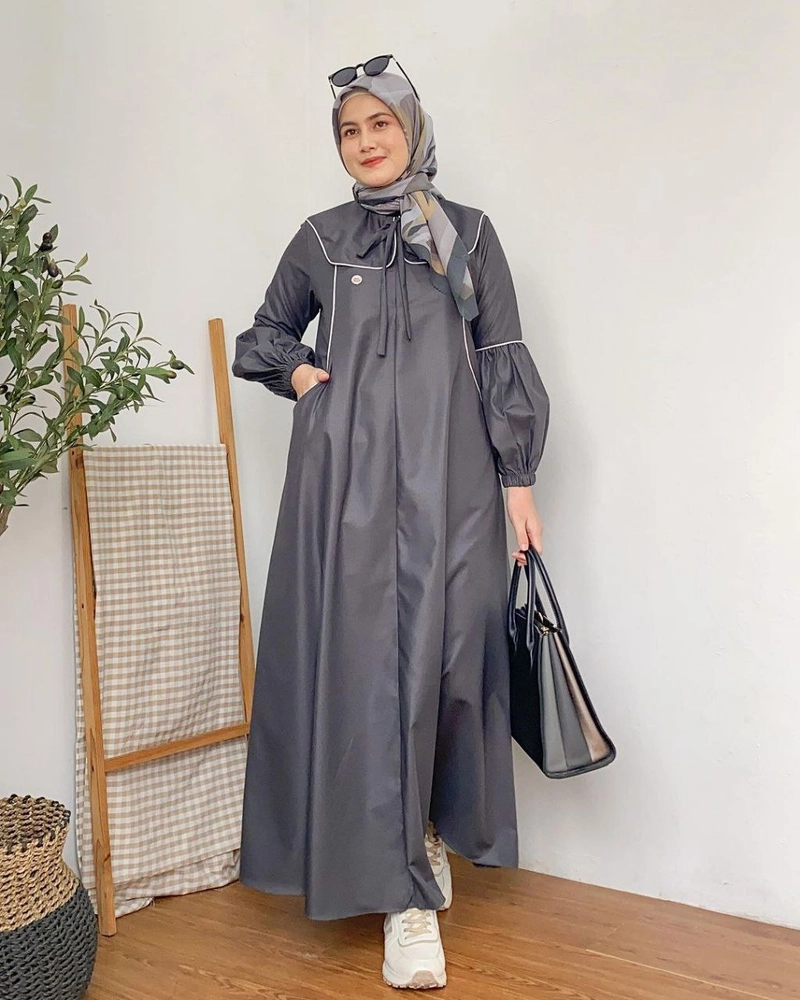 Product image Kois Batik - Gamis Mecca Abaya New Bagus Banget All size 110cm mecca abaya abu