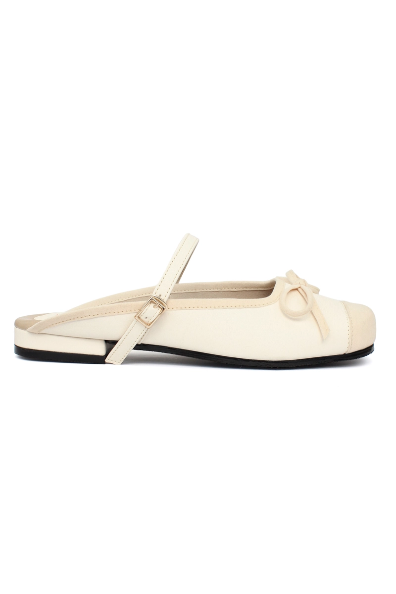 Product image Lebianca - LN 15-02 Sepatu Sendal Wanita Kekinian Lucu Fashionable 36 IVORY