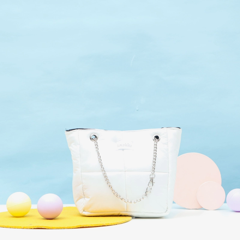 Product image Katakita - Katakita Amara Quilt Puffy Bag Tas Selempang Wanita 460gr Putih