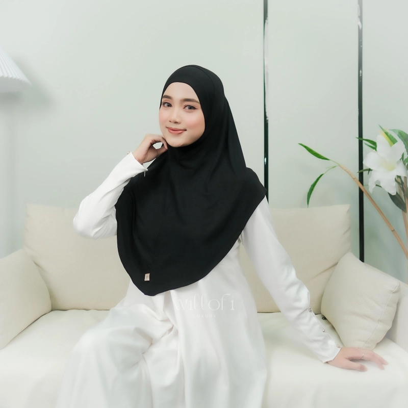 Product image Sakura Baru - Sakura Baru X Willofi - Hijab Bergo Instan Tali Kirana Rayon Anti UV & Anti Bakteri Kerudung Wanita All Size Hitam