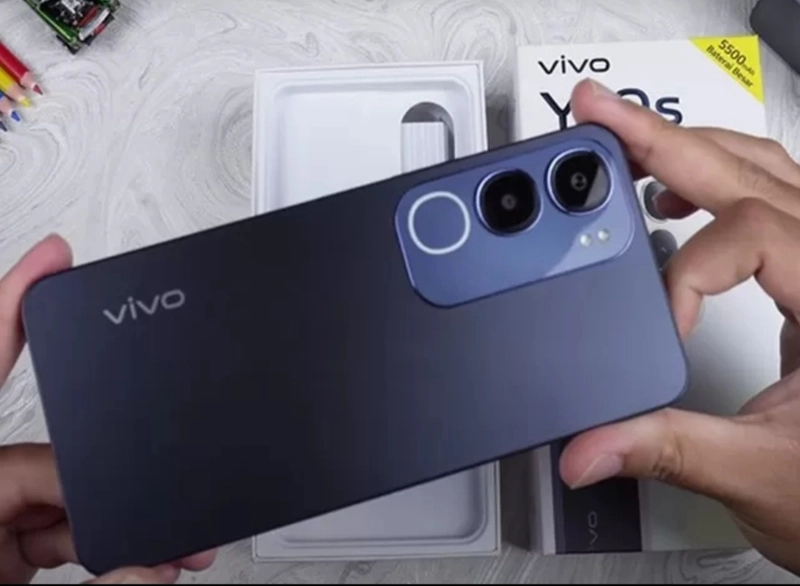 Product image JAYA CELLULER - Vivo Y19S 4+4/64 Glossy black