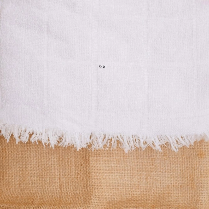 Product image Leika - PERSIAPAN UMROH & HAJI KAIN IHRAM PRIA warna putih kotak