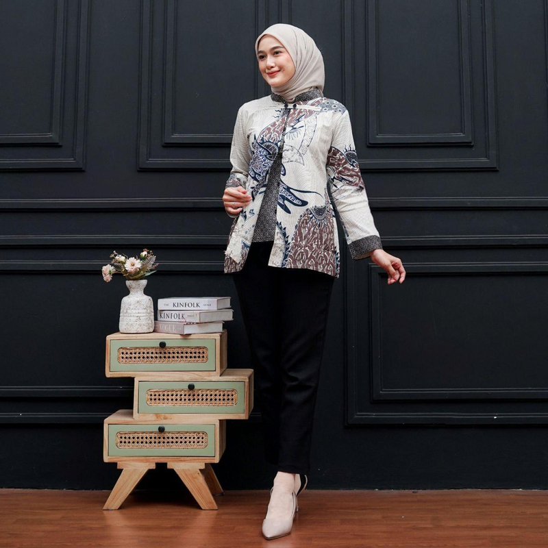 Product image Kois Batik - Atasan batik coupel blouse dan hem terbaru motif lasmanan putih Xl blouse lasmanan puti
