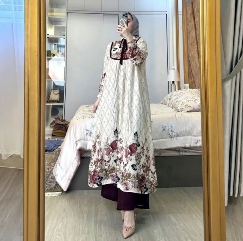 Product image Khisna collection - New model set tunik tali nagita bagus nyaman dipakai adem bahan nya Allsize Marun