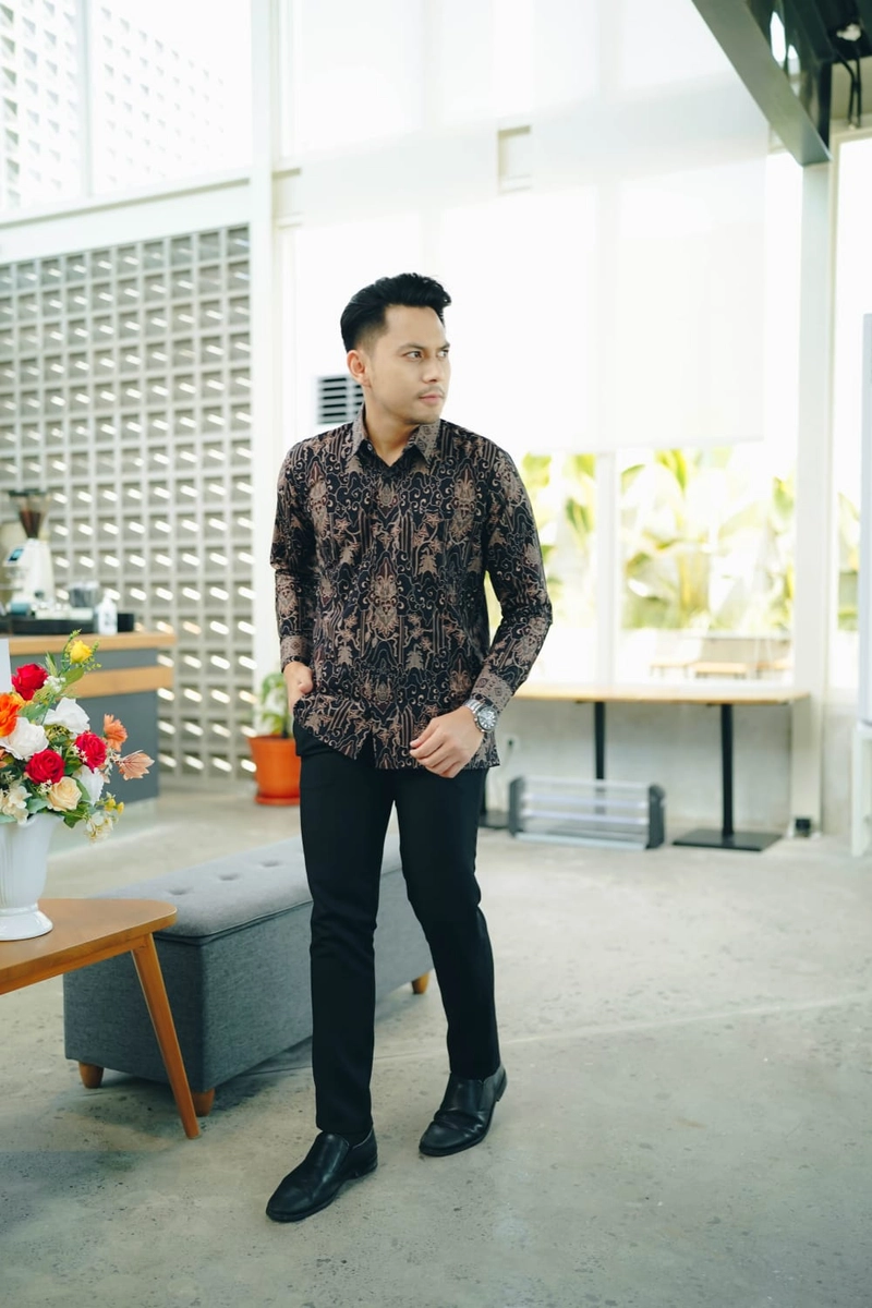 Product image COLLECTION SARJANA - Gamis Batik Couple Dewasa - Premium Series - Katun Primissima Furing (Slimfit) KEMEJA M PRAMESTI