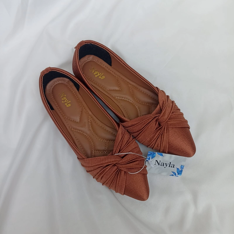 Product image Nayla - Sepatu Flat Shoes Satin Banana Series Ziva 37 Tan