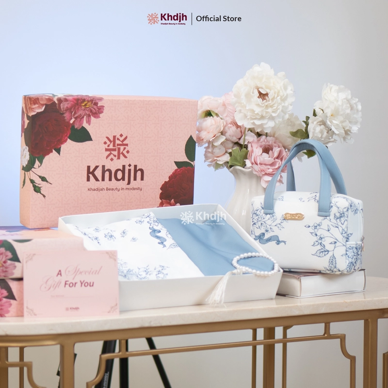 Product image KhadijahLabel - KhadijahLabel Hampers Mukena Set Dewasa Jumbo Daily Cloudmist Spesial Gift Jumbo HPR Vienna Chinoseri