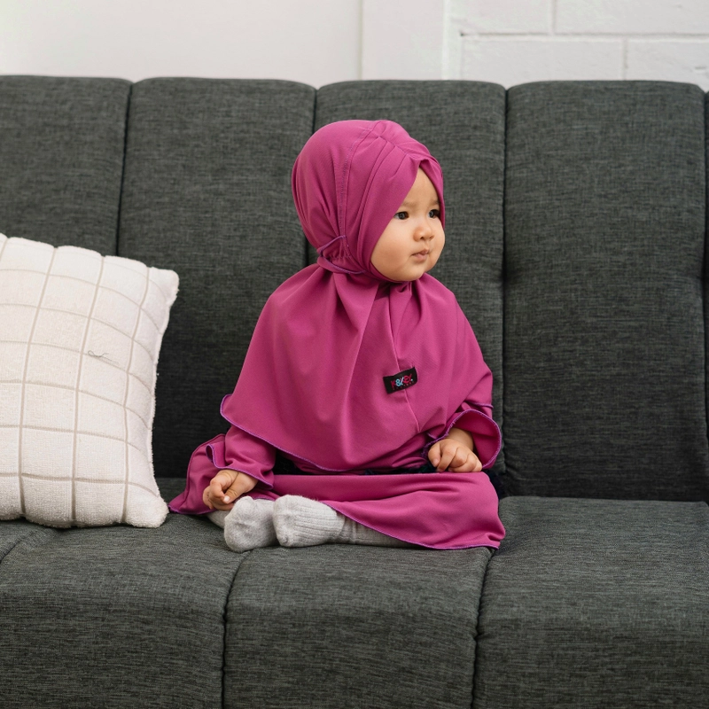 Product image Kakakeyza official - Gamis bayi hijab kerut untuk usia 0 sd 12 bulan NB Dusty pink